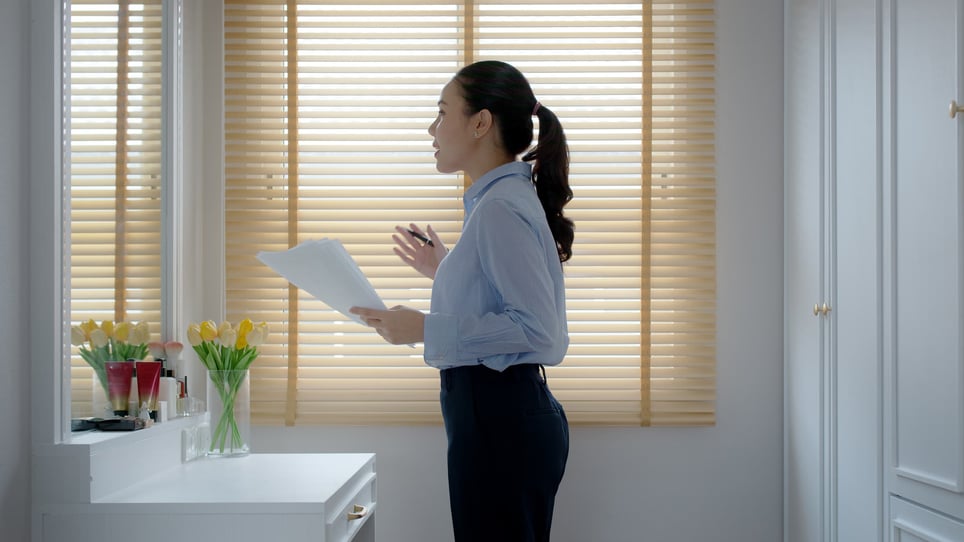 Asian-woman-rehearsing-in-front-of-the-mirror-10-interview-skills