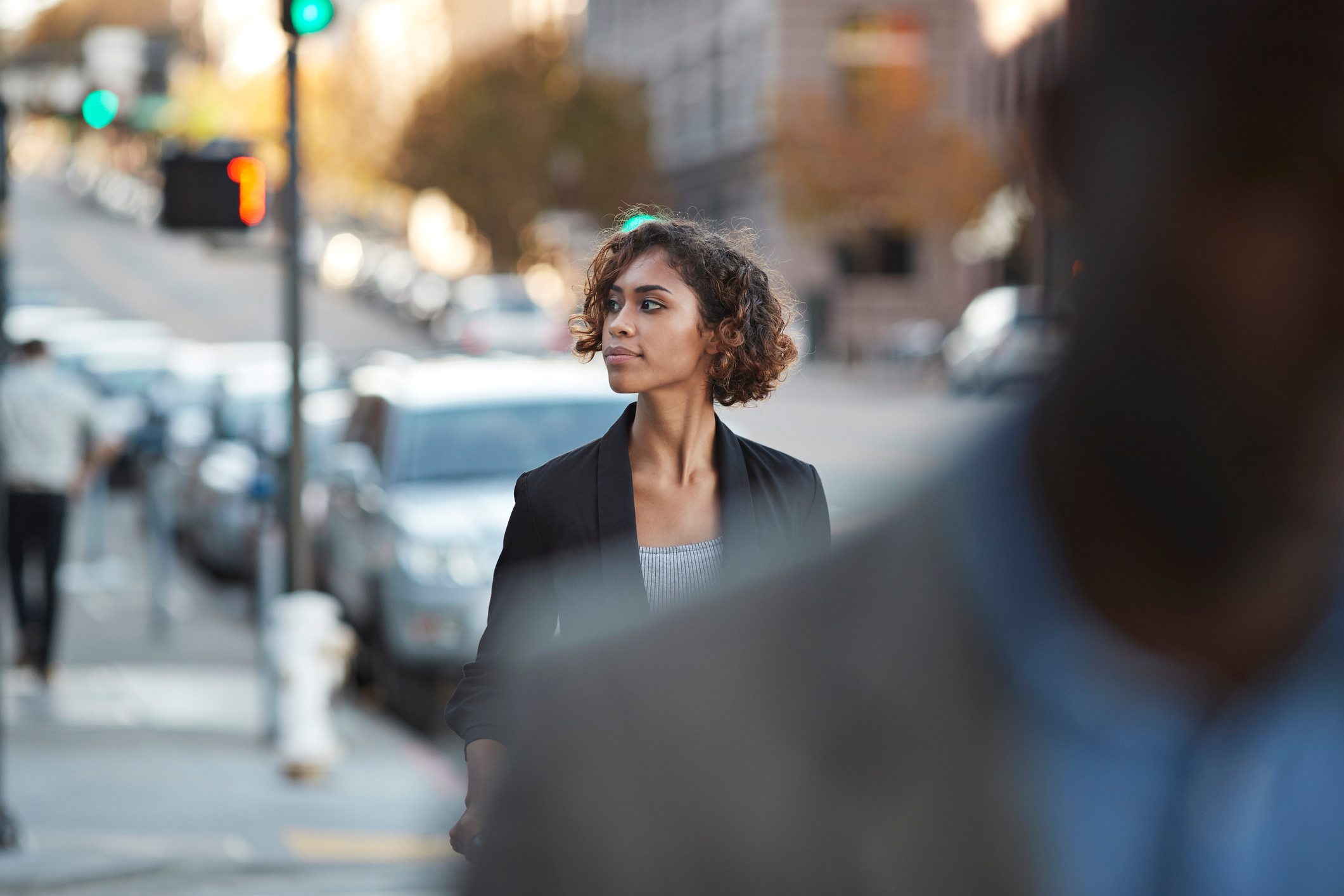 Businesspeople-walking-in-pedestrian-crossing-anger-management-strategies