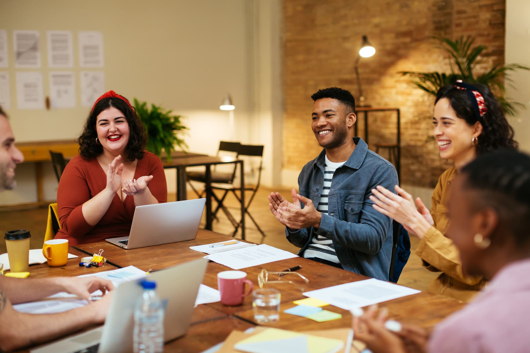 Happy-Business-Team-Clapping-Hands-what-is-teamwork