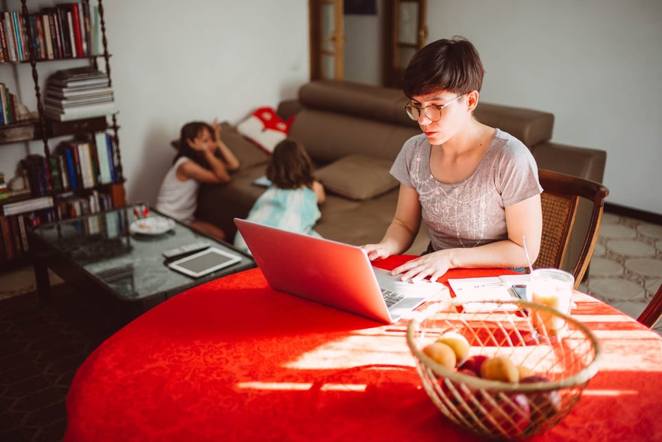 Mother-working-from-home-mom-going-back-to-work-after-10-years