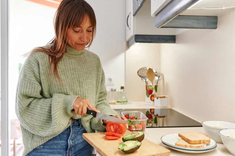 Woman-Preparing-Healthy-Meal