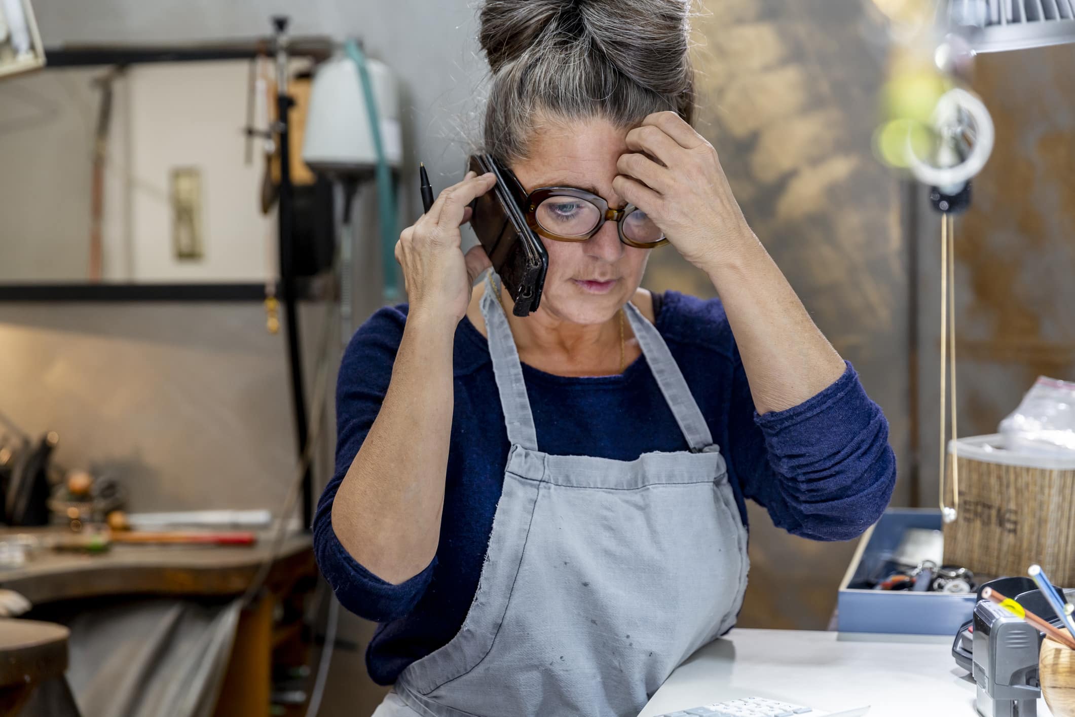 Woman-stressed-on-the-phone-what-is-the-fight-or-flight-response