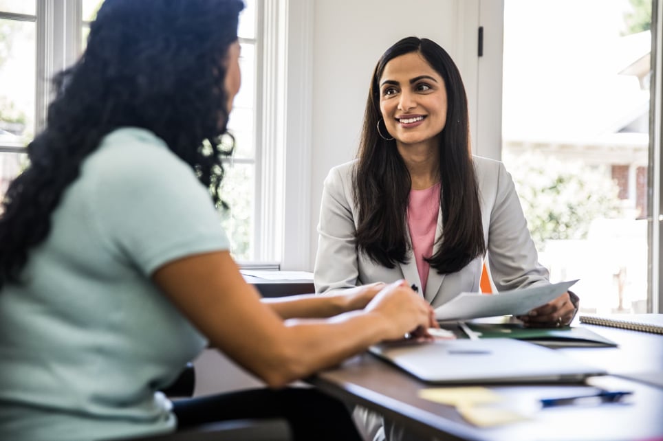 Women-meeting-in-business-office-10-interview-skills