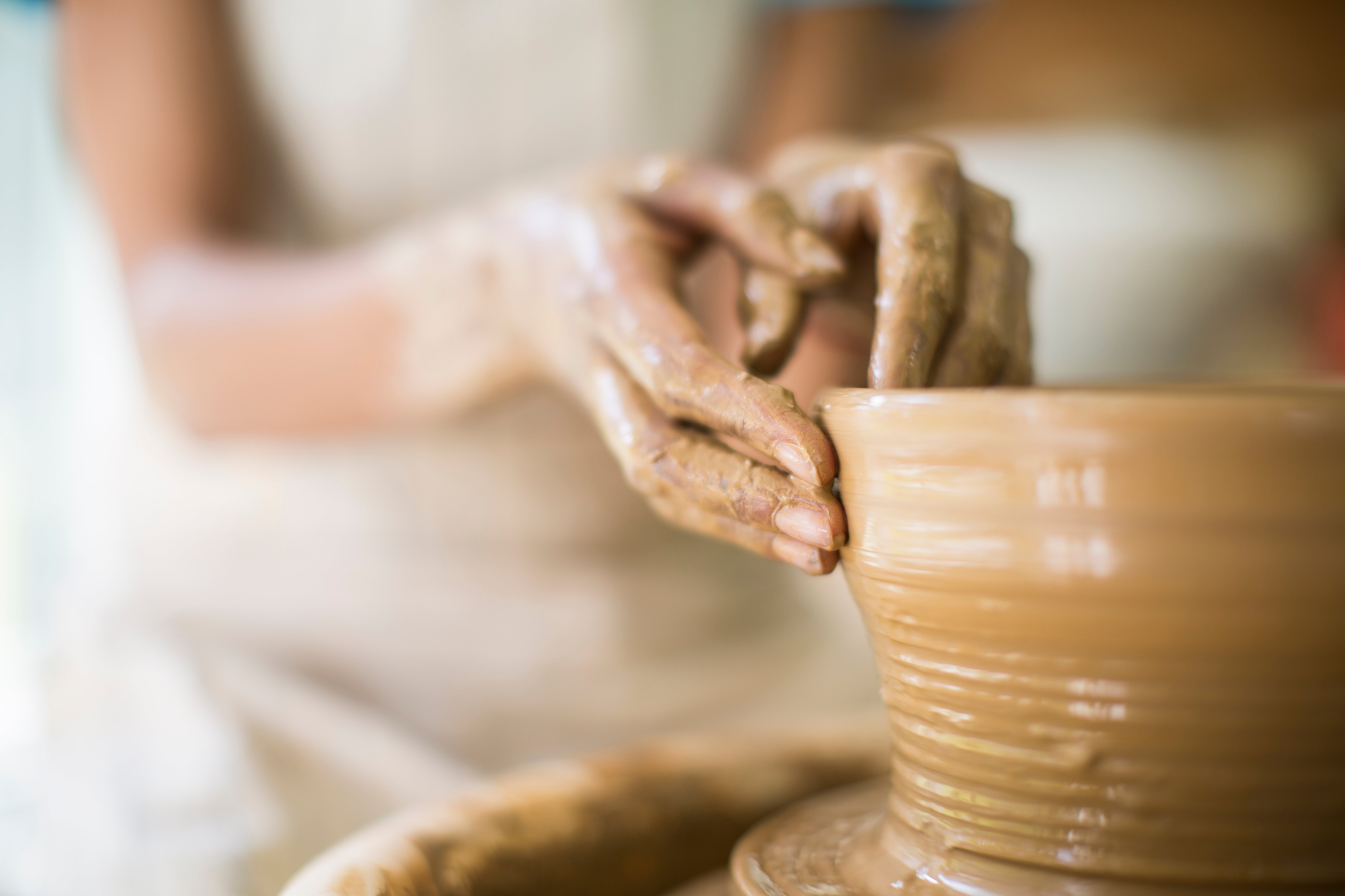 hands-clayworking-how-to-feel-less-lonely