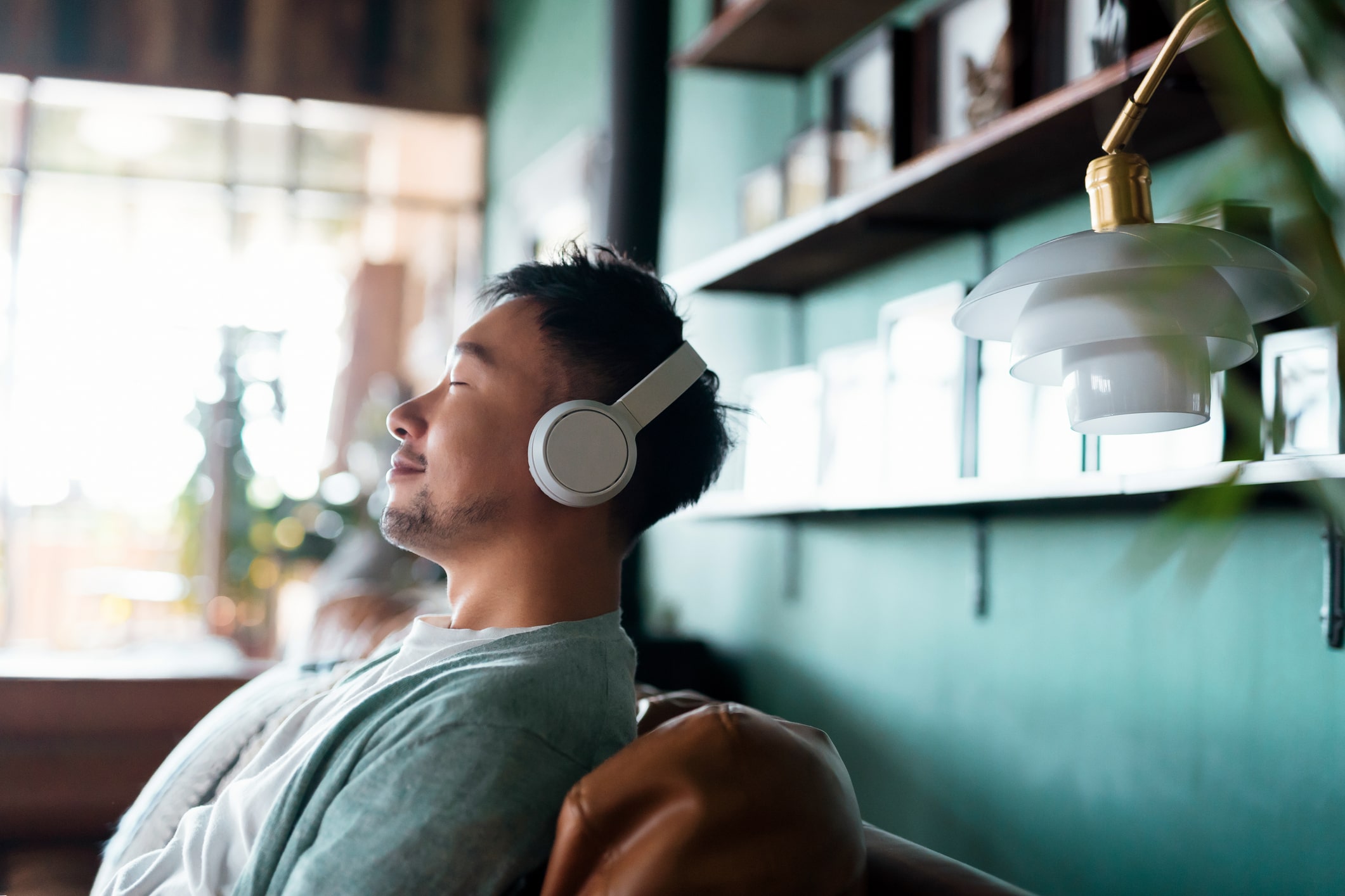 man-with-eyes-closed-listening-to-music-how-to-prepare-for-an-interview