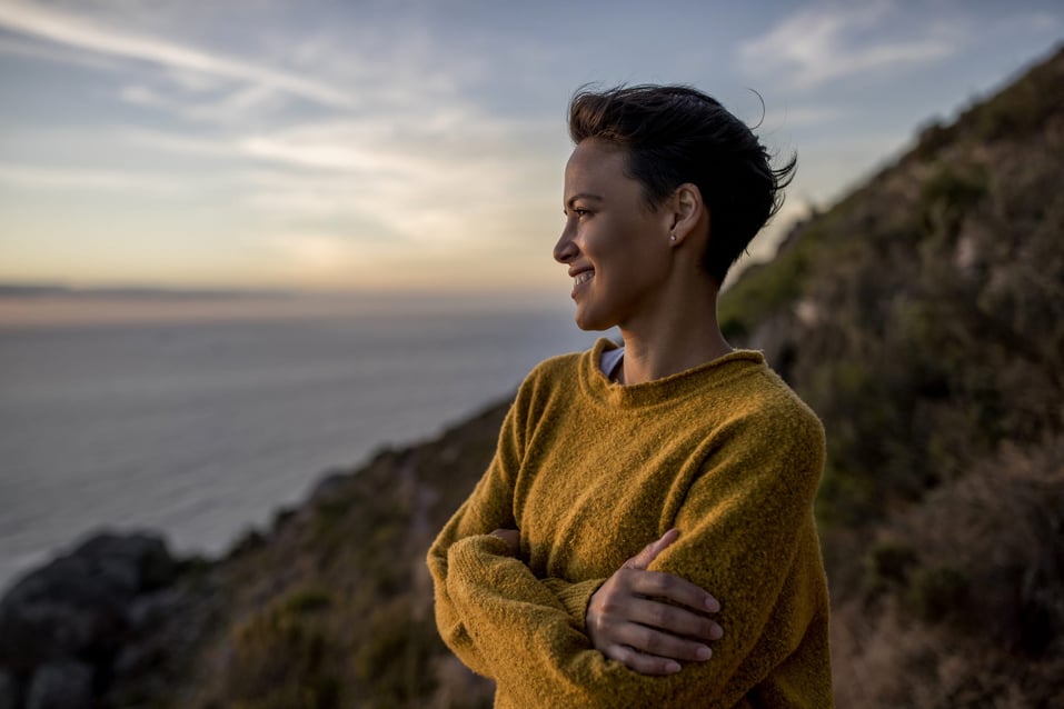 woman-looking-at-sunset-how-to-find-my-calling